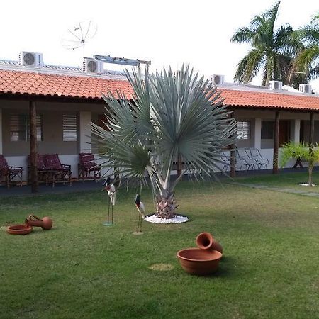Tuiuiu Park Hotel Rinopolis エクステリア 写真