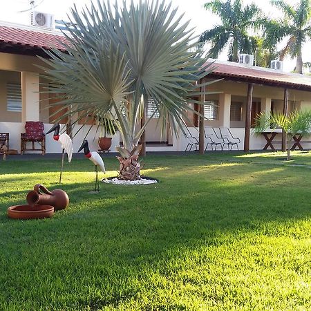 Tuiuiu Park Hotel Rinopolis エクステリア 写真