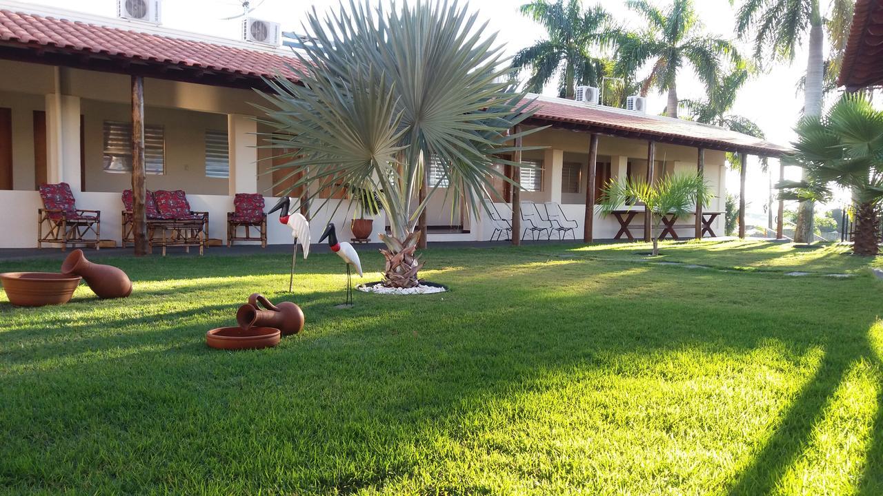 Tuiuiu Park Hotel Rinopolis エクステリア 写真