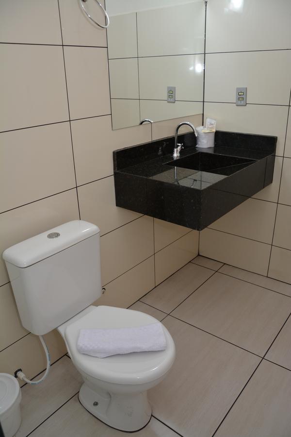 Tuiuiu Park Hotel Rinopolis エクステリア 写真